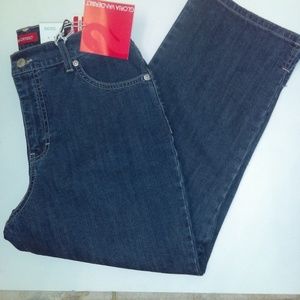 GLORIA VANDERBILT Woman's Capri Pants